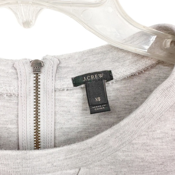 J. Crew Sweatshirt w Fringe Hem in Gray w Back Zipper Detail Sz XS - Picture 7 of 11
